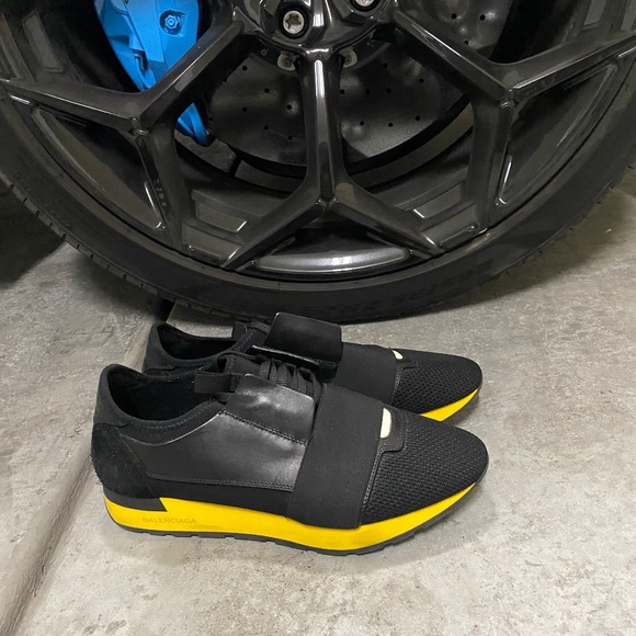 Shoes - Picture 1 of 1
